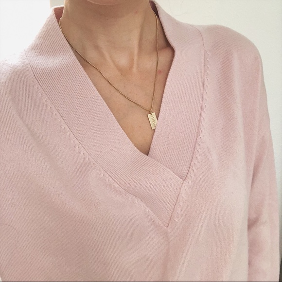 GAP pink sweater - Picture 5 of 8